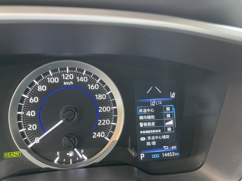 Toyota  Altis Toyota Corolla Altis 2023款 Hybrid尊爵 白色 | 新北市汽車商業同業公會｜TACA優良車商聯盟｜中古、二手車買車賣車公會認證保固