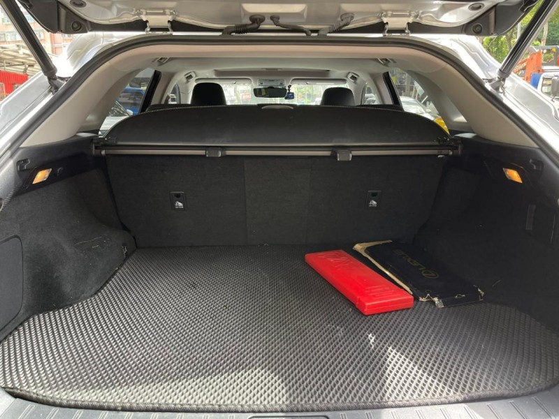 Lexus  RX RX200T 頂級 天窗 跟車 盲點 車道偏移 抬頭顯示 導航 | 新北市汽車商業同業公會｜TACA優良車商聯盟｜中古、二手車買車賣車公會認證保固