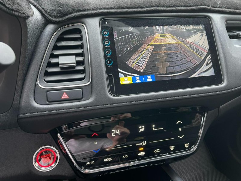 Honda  HR-V HONDA HRV S 版 換檔撥片 免鑰匙 倒車顯影 電子手剎 | 新北市汽車商業同業公會｜TACA優良車商聯盟｜中古、二手車買車賣車公會認證保固