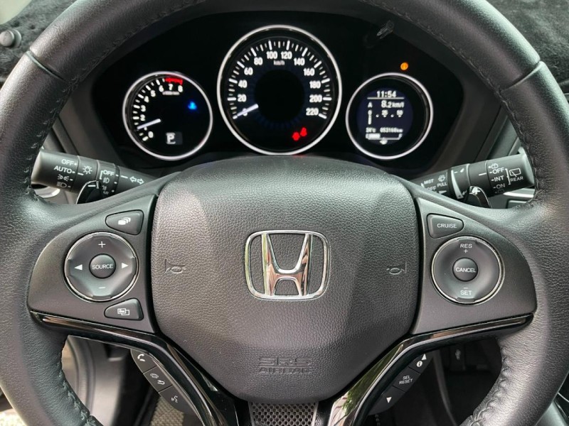 Honda  HR-V HONDA HRV S 版 換檔撥片 免鑰匙 倒車顯影 電子手剎 | 新北市汽車商業同業公會｜TACA優良車商聯盟｜中古、二手車買車賣車公會認證保固