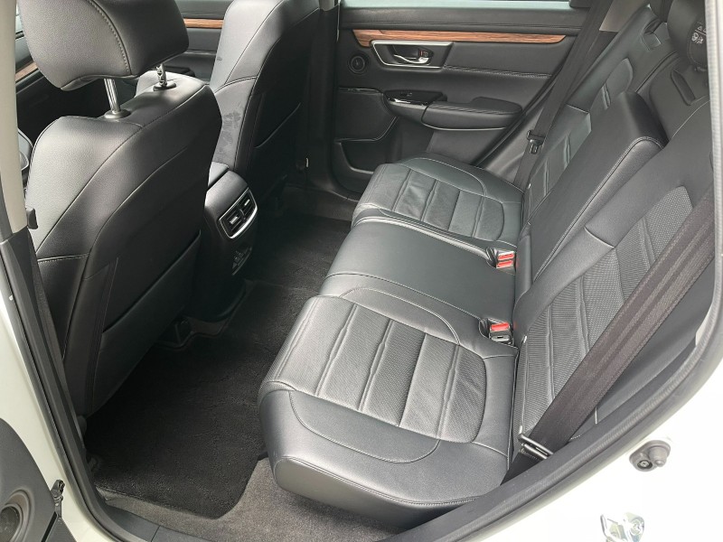 Honda  CR-V HONDA CRV 頂級 S版 小改款 全景天窗 跟車 電尾門 | 新北市汽車商業同業公會｜TACA優良車商聯盟｜中古、二手車買車賣車公會認證保固