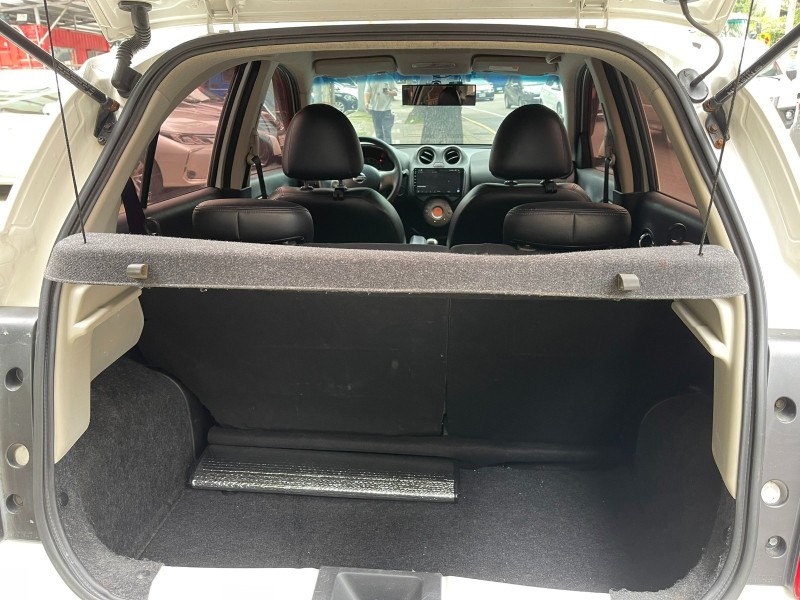 Nissan  Tiida MARCH 都會代步小車 省油 省稅金 安卓機大螢幕 倒車顯影 | 新北市汽車商業同業公會｜TACA優良車商聯盟｜中古、二手車買車賣車公會認證保固