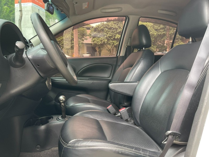 Nissan  Tiida MARCH 都會代步小車 省油 省稅金 安卓機大螢幕 倒車顯影 | 新北市汽車商業同業公會｜TACA優良車商聯盟｜中古、二手車買車賣車公會認證保固