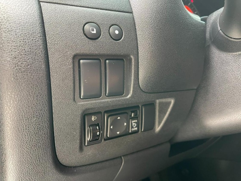 Nissan  Tiida MARCH 都會代步小車 省油 省稅金 安卓機大螢幕 倒車顯影 | 新北市汽車商業同業公會｜TACA優良車商聯盟｜中古、二手車買車賣車公會認證保固