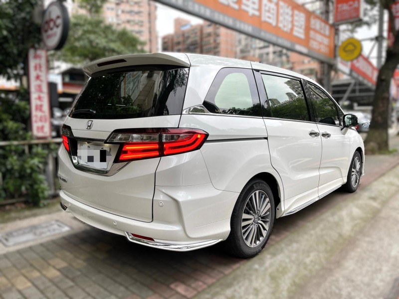 Honda  Odyssey ODYSSEY 2.4 APEX  全原廠保養 電尾門 雙電動滑門 360環景 | 新北市汽車商業同業公會｜TACA優良車商聯盟｜中古、二手車買車賣車公會認證保固