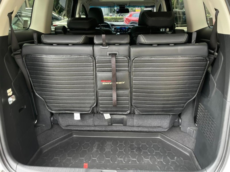 Honda  Odyssey ODYSSEY 2.4 APEX  全原廠保養 電尾門 雙電動滑門 360環景 | 新北市汽車商業同業公會｜TACA優良車商聯盟｜中古、二手車買車賣車公會認證保固