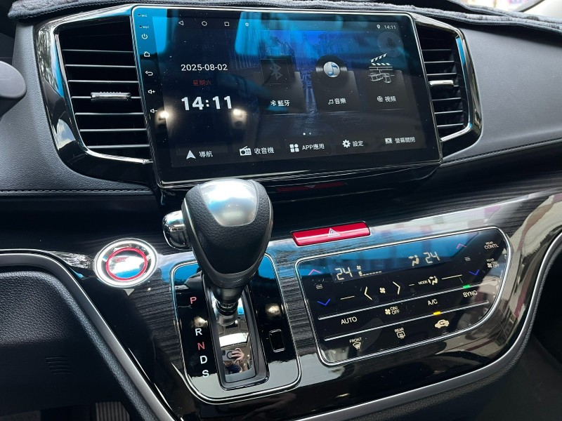 Honda  Odyssey ODYSSEY 2.4 APEX  全原廠保養 電尾門 雙電動滑門 360環景 | 新北市汽車商業同業公會｜TACA優良車商聯盟｜中古、二手車買車賣車公會認證保固