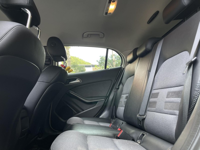 Mercedes-Benz/賓士   GLA-CLASS  GLA180 BENZ GLA180 原版件 免鑰匙 快撥 多功能方向盤 電尾門 倒車顯影 | 新北市汽車商業同業公會｜TACA優良車商聯盟｜中古、二手車買車賣車公會認證保固