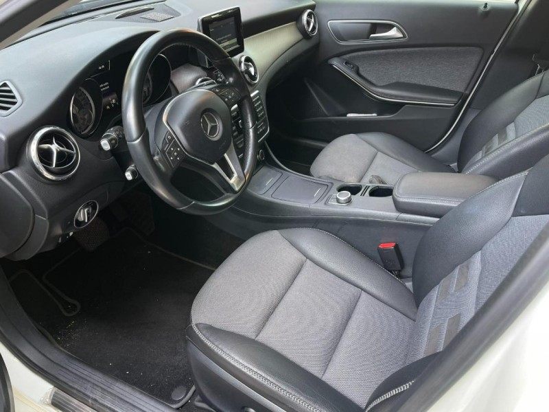 Mercedes-Benz/賓士   GLA-CLASS  GLA180 BENZ GLA180 原版件 免鑰匙 快撥 多功能方向盤 電尾門 倒車顯影 | 新北市汽車商業同業公會｜TACA優良車商聯盟｜中古、二手車買車賣車公會認證保固