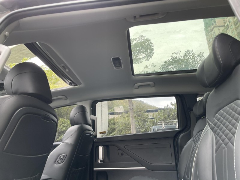 Hyundai  Custin CUSTIN GLT-B VIP 頂級 全景天窗 冷熱通風椅 電動尾門 | 新北市汽車商業同業公會｜TACA優良車商聯盟｜中古、二手車買車賣車公會認證保固