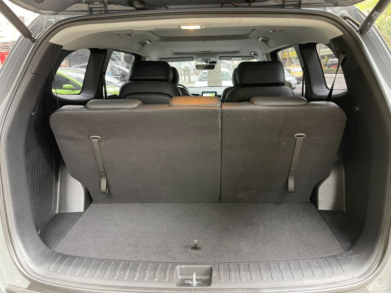 Hyundai  Custin CUSTIN GLT-B VIP 頂級 全景天窗 冷熱通風椅 電動尾門 | 新北市汽車商業同業公會｜TACA優良車商聯盟｜中古、二手車買車賣車公會認證保固