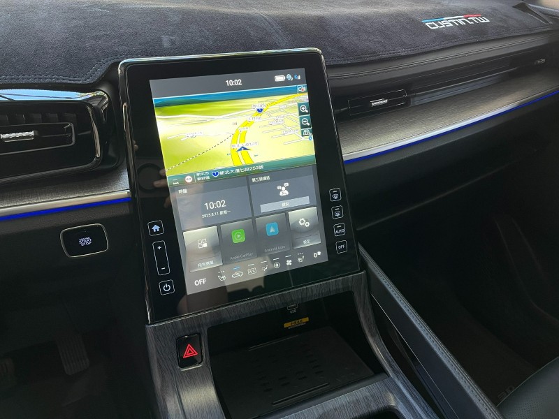 Hyundai  Custin CUSTIN GLT-B VIP 頂級 全景天窗 冷熱通風椅 電動尾門 | 新北市汽車商業同業公會｜TACA優良車商聯盟｜中古、二手車買車賣車公會認證保固
