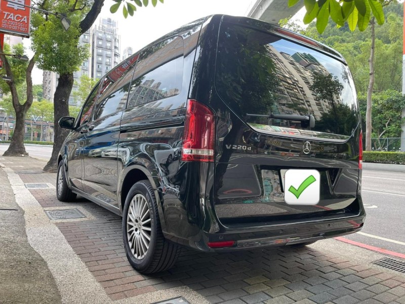 Mercedes-Benz/賓士   V-CLASS  V220d  實車實價 原版V220D 一手車 全原廠保養 ACC跟車 車道偏移 360環景 | 新北市汽車商業同業公會｜TACA優良車商聯盟｜中古、二手車買車賣車公會認證保固