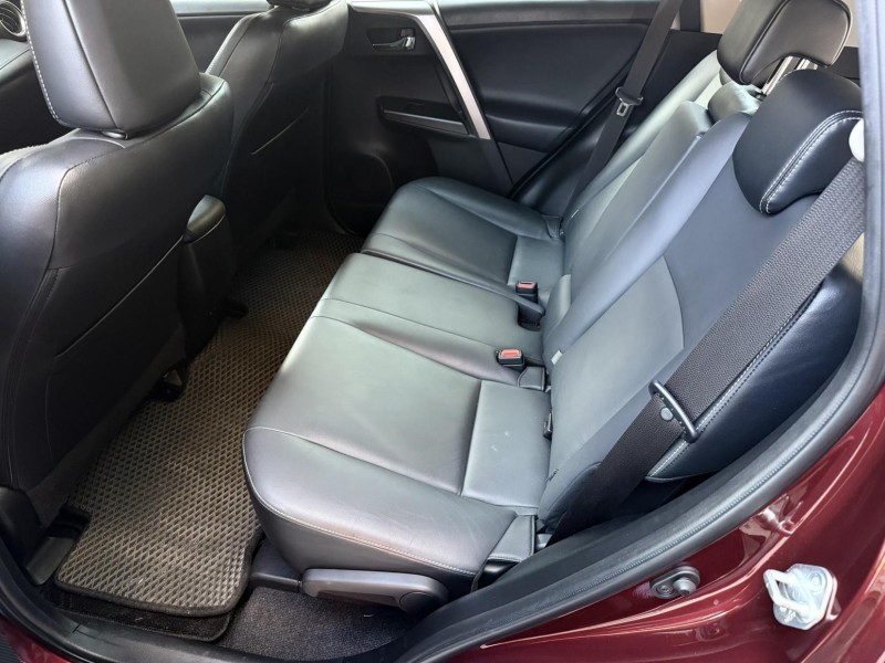 Toyota  RAV4 RAV4 2.0 免鑰匙啟閉 市場最低里程100%保證準 車色不喜歡 送包膜改色 | 新北市汽車商業同業公會｜TACA優良車商聯盟｜中古、二手車買車賣車公會認證保固