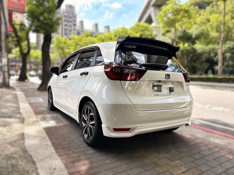 Honda  FIT FIT E:HEV 油電 原版件 僅跑4萬 全原廠保養 跟車 盲點 緊急閃避輔助 | 新北市汽車商業同業公會｜TACA優良車商聯盟｜中古、二手車買車賣車公會認證保固