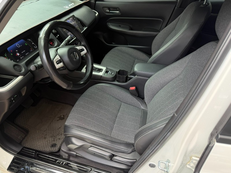Honda  FIT FIT E:HEV 油電 原版件 僅跑4萬 全原廠保養 跟車 盲點 緊急閃避輔助 | 新北市汽車商業同業公會｜TACA優良車商聯盟｜中古、二手車買車賣車公會認證保固