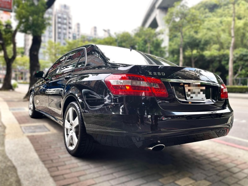 Mercedes-Benz/賓士   E-CLASS  E250 E250 | 新北市汽車商業同業公會｜TACA優良車商聯盟｜中古、二手車買車賣車公會認證保固
