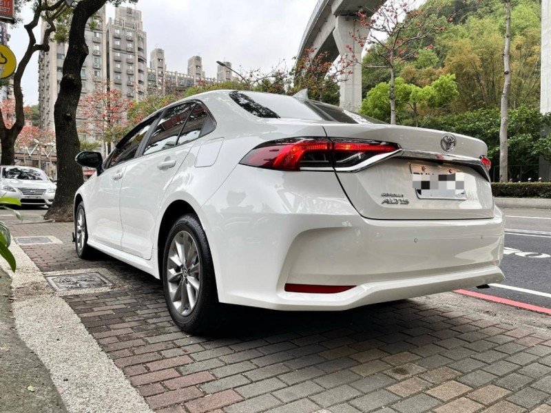 Toyota  Altis ALTIS 尊爵版 跟車 免鑰匙 摸門 液晶儀表 安卓機 抬頭顯示 | 新北市汽車商業同業公會｜TACA優良車商聯盟｜中古、二手車買車賣車公會認證保固