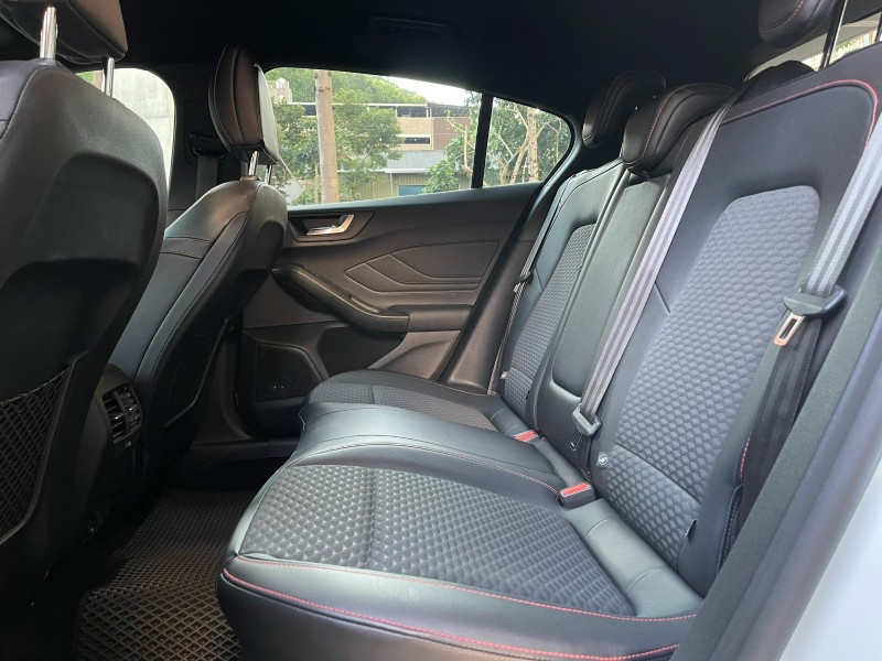 Ford/福特  Focus ST-LINE 賽道版 X 液晶儀表 一手車 全方位原廠保固3+3到2028年 | 新北市汽車商業同業公會｜TACA優良車商聯盟｜中古、二手車買車賣車公會認證保固