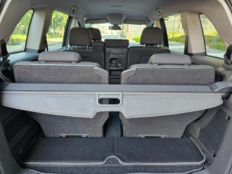 Opel  Zafira 德國原裝 1.8 五速自手排 七人座休旅車.安全.省油.省稅金 | 新北市汽車商業同業公會｜TACA優良車商聯盟｜中古、二手車買車賣車公會認證保固