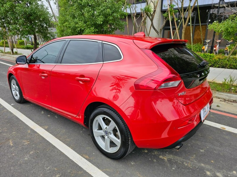 Volvo  V40 Volvo V40 2015款 T4 自手排 1.6L  | 新北市汽車商業同業公會｜TACA優良車商聯盟｜中古、二手車買車賣車公會認證保固