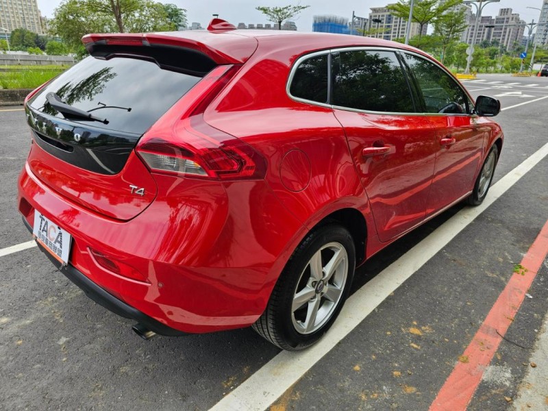 Volvo  V40 Volvo V40 2015款 T4 自手排 1.6L  | 新北市汽車商業同業公會｜TACA優良車商聯盟｜中古、二手車買車賣車公會認證保固