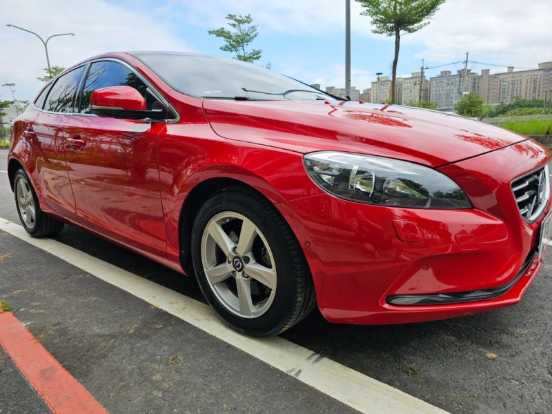 Volvo  V40 Volvo V40 2015款 T4 自手排 1.6L  | 新北市汽車商業同業公會｜TACA優良車商聯盟｜中古、二手車買車賣車公會認證保固