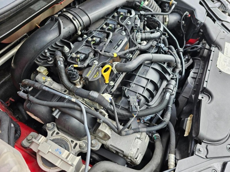 Volvo  V40 Volvo V40 2015款 T4 自手排 1.6L  | 新北市汽車商業同業公會｜TACA優良車商聯盟｜中古、二手車買車賣車公會認證保固