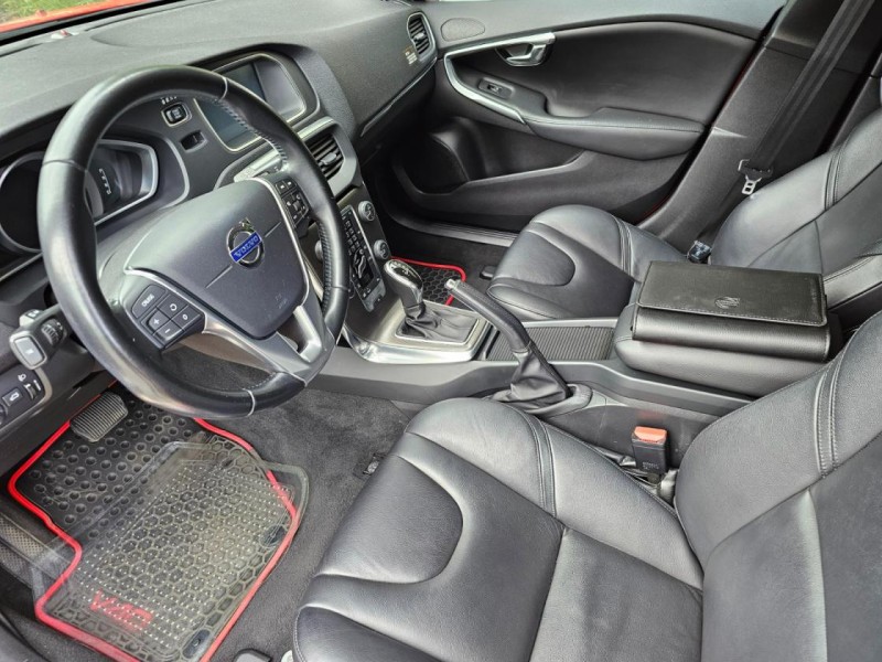 Volvo  V40 Volvo V40 2015款 T4 自手排 1.6L  | 新北市汽車商業同業公會｜TACA優良車商聯盟｜中古、二手車買車賣車公會認證保固