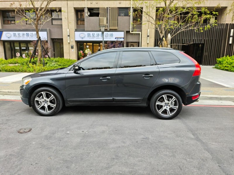Volvo  XC60 ACC 旗艦版 里程保證 無待修 無漏油 無事故 無泡水 | 新北市汽車商業同業公會｜TACA優良車商聯盟｜中古、二手車買車賣車公會認證保固