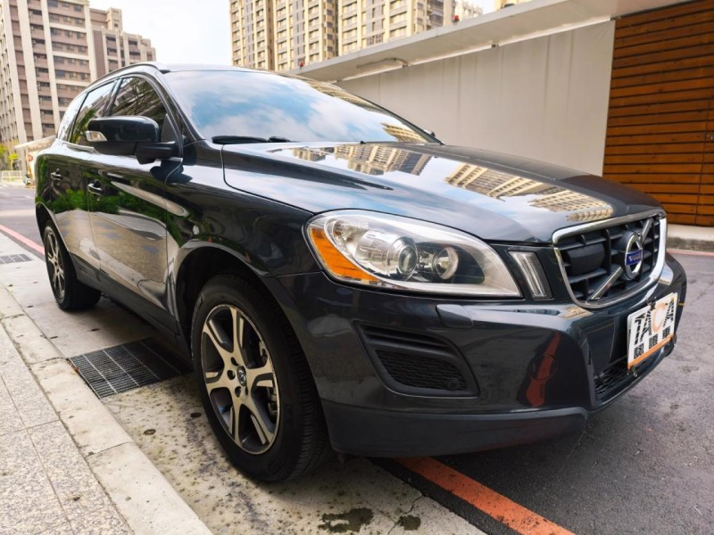 Volvo  XC60 ACC 旗艦版 里程保證 無待修 無漏油 無事故 無泡水 | 新北市汽車商業同業公會｜TACA優良車商聯盟｜中古、二手車買車賣車公會認證保固
