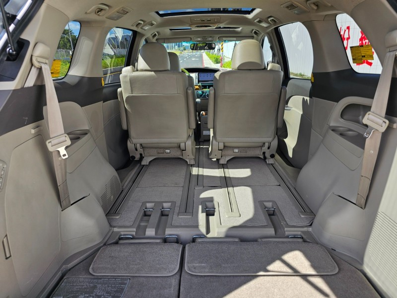 Toyota  Previa 2011 PREVIA 旗艦 | 新北市汽車商業同業公會｜TACA優良車商聯盟｜中古、二手車買車賣車公會認證保固