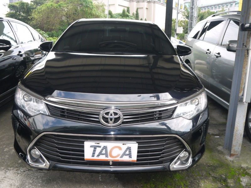 Toyota  Camry 2016 Camry HID頭燈 I-key 恆溫 定速 防滑 一手車 | 新北市汽車商業同業公會｜TACA優良車商聯盟｜中古、二手車買車賣車公會認證保固