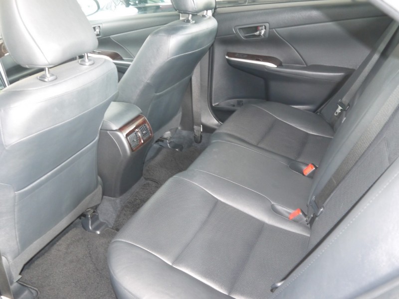 Toyota  Camry 2016 Camry HID頭燈 I-key 恆溫 定速 防滑 一手車 | 新北市汽車商業同業公會｜TACA優良車商聯盟｜中古、二手車買車賣車公會認證保固