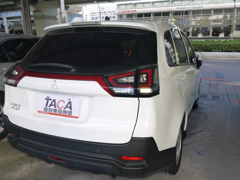 Mitsubishi  Colt Plus 2018 Colt plus 前後雷達 盲點偵測 都市掀背車 原廠保養 | 新北市汽車商業同業公會｜TACA優良車商聯盟｜中古、二手車買車賣車公會認證保固