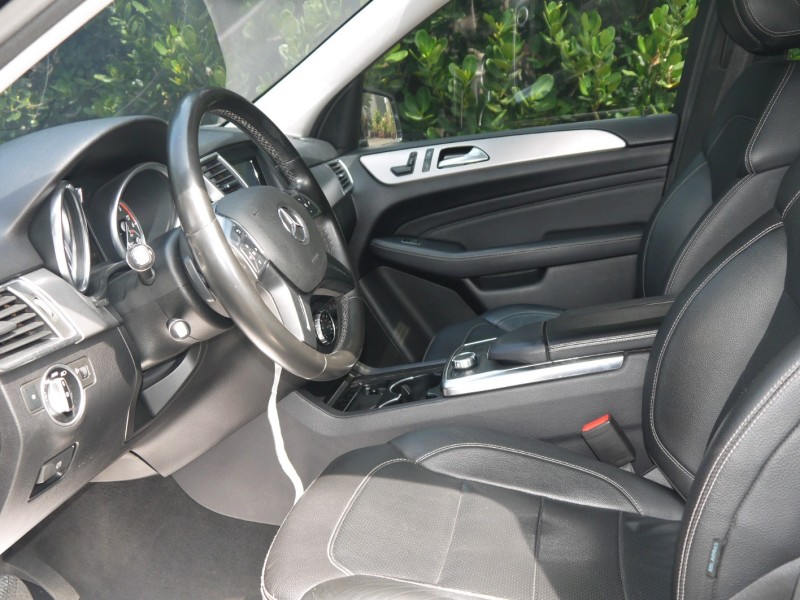Mercedes-Benz/賓士   ML-CLASS  ML250 2015年式 ML250 柴油 安卓機 360度環景 天窗 電動尾門 總代理 | 新北市汽車商業同業公會｜TACA優良車商聯盟｜中古、二手車買車賣車公會認證保固
