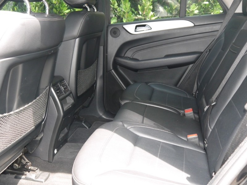 Mercedes-Benz/賓士   ML-CLASS  ML250 2015年式 ML250 柴油 安卓機 360度環景 天窗 電動尾門 總代理 | 新北市汽車商業同業公會｜TACA優良車商聯盟｜中古、二手車買車賣車公會認證保固