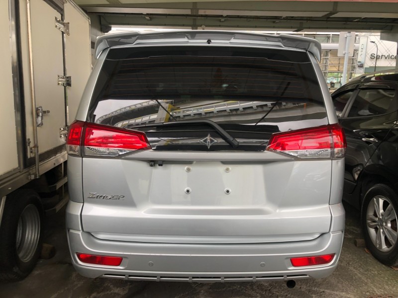 Mitsubishi  Zinger 2019 Zinger 抬頭顯示器 定速 原廠影音 倒車影像 全額貸 | 新北市汽車商業同業公會｜TACA優良車商聯盟｜中古、二手車買車賣車公會認證保固