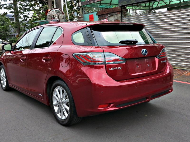 Lexus  CT200H Lexus CT200h 2012年 一手車 可認證 跑20000公里 | 新北市汽車商業同業公會｜TACA優良車商聯盟｜中古、二手車買車賣車公會認證保固