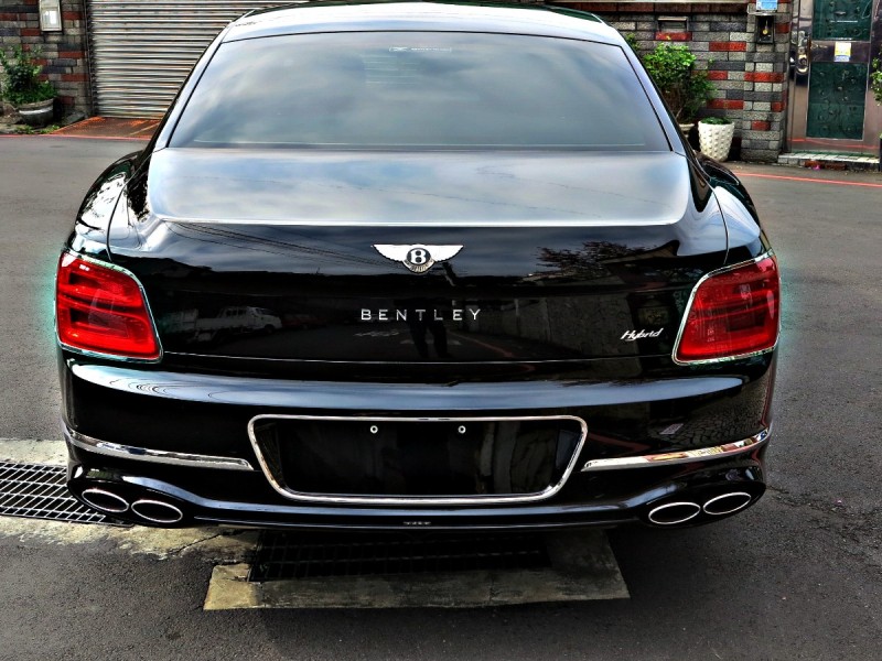 Bentley  Flying Spur BENTLEY(總代理)2024年 FLYING SPUR HYBRID | 新北市汽車商業同業公會｜TACA優良車商聯盟｜中古、二手車買車賣車公會認證保固