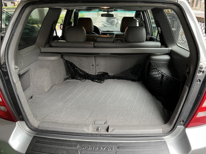 Subaru  Forester 新北市汽車公會保證 2004年FORESTER XS超美車,內外如新.代步好車 | 新北市汽車商業同業公會｜TACA優良車商聯盟｜中古、二手車買車賣車公會認證保固
