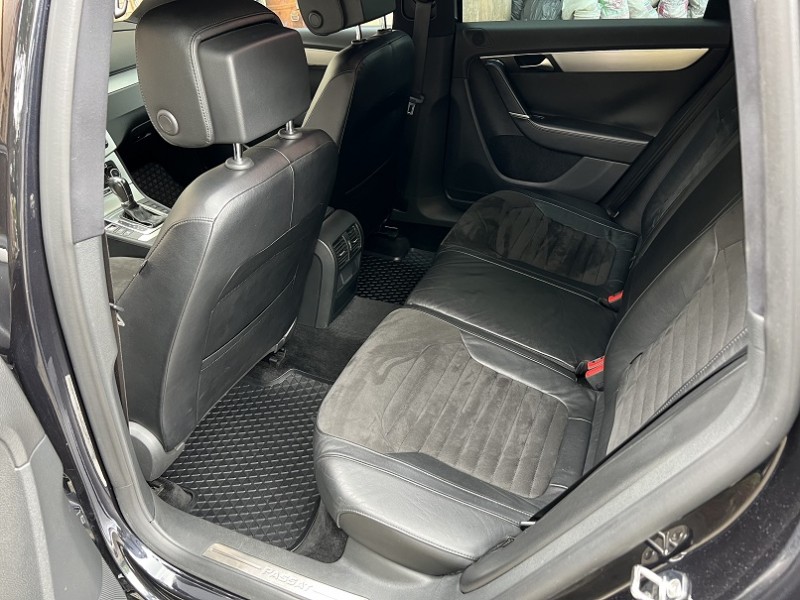 Volkswagen 福斯  Passat 新北市汽車公會保證 2012年領牌PASSAT旅行車.內外如新.省油況佳 | 新北市汽車商業同業公會｜TACA優良車商聯盟｜中古、二手車買車賣車公會認證保固