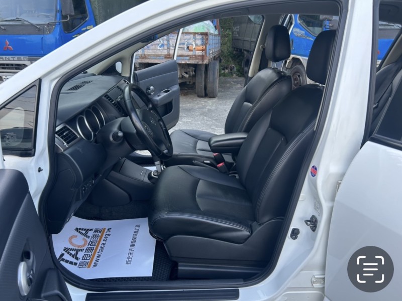 Nissan  Tiida ~TACA優良車商~*(小林汽車)* 正2011年 NISSAN TIIDA 日產 鐵達 1.8 白色 五門 I-KEY 安卓 黑內裝 | 新北市汽車商業同業公會｜TACA優良車商聯盟｜中古、二手車買車賣車公會認證保固