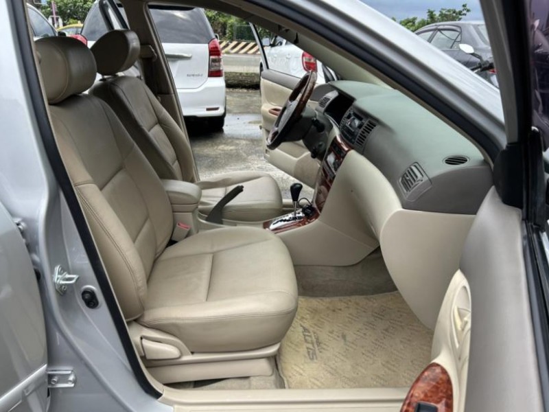 Toyota  Altis ~TACA優良車商~*(小林汽車)* 僅跑13萬 正2006年 TOYOTA ALTIS 豐田 阿提斯 1.8 銀色 1.5代 小改款 | 新北市汽車商業同業公會｜TACA優良車商聯盟｜中古、二手車買車賣車公會認證保固