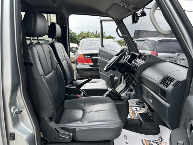 Mitsubishi  Veryca ~TACA優良車商~*(小林汽車)* 正2021年 MITSUBISHI VERYCA A180 三菱 菱利 1.5 銀色 廂車 手排 後出風口 五人座 | 新北市汽車商業同業公會｜TACA優良車商聯盟｜中古、二手車買車賣車公會認證保固