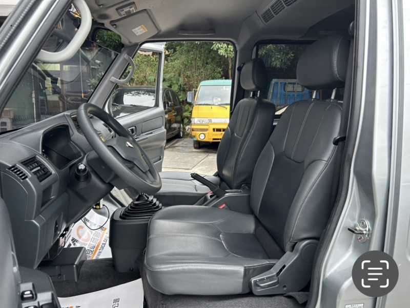 Mitsubishi  Veryca ~TACA優良車商~*(小林汽車)* 正2021年 MITSUBISHI VERYCA A180 三菱 菱利 1.5 銀色 廂車 手排 後出風口 五人座 | 新北市汽車商業同業公會｜TACA優良車商聯盟｜中古、二手車買車賣車公會認證保固