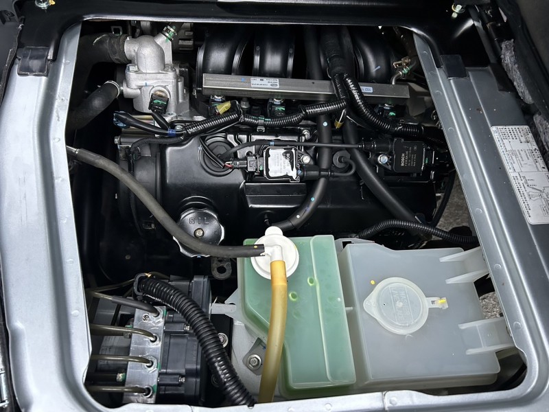 Mitsubishi  Veryca ~TACA優良車商~*(小林汽車)* 正2021年 MITSUBISHI VERYCA A180 三菱 菱利 1.5 銀色 廂車 手排 後出風口 五人座 | 新北市汽車商業同業公會｜TACA優良車商聯盟｜中古、二手車買車賣車公會認證保固