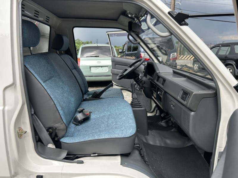 Mitsubishi  Delica ~TACA優良車商~*(小林汽車)* 僅跑10萬 正2012年 MITSUBISHI DELICA 三菱 得利卡 2.4 貨車 背廂 升降廂 手排 | 新北市汽車商業同業公會｜TACA優良車商聯盟｜中古、二手車買車賣車公會認證保固