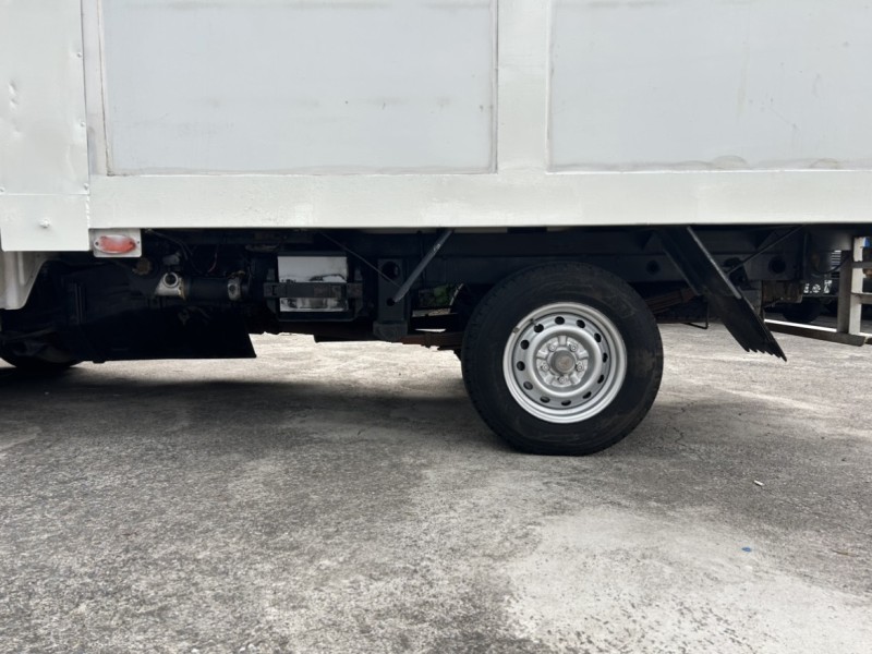 Mitsubishi  Delica ~TACA優良車商~*(小林汽車)* 僅跑10萬 正2012年 MITSUBISHI DELICA 三菱 得利卡 2.4 貨車 背廂 升降廂 手排 | 新北市汽車商業同業公會｜TACA優良車商聯盟｜中古、二手車買車賣車公會認證保固