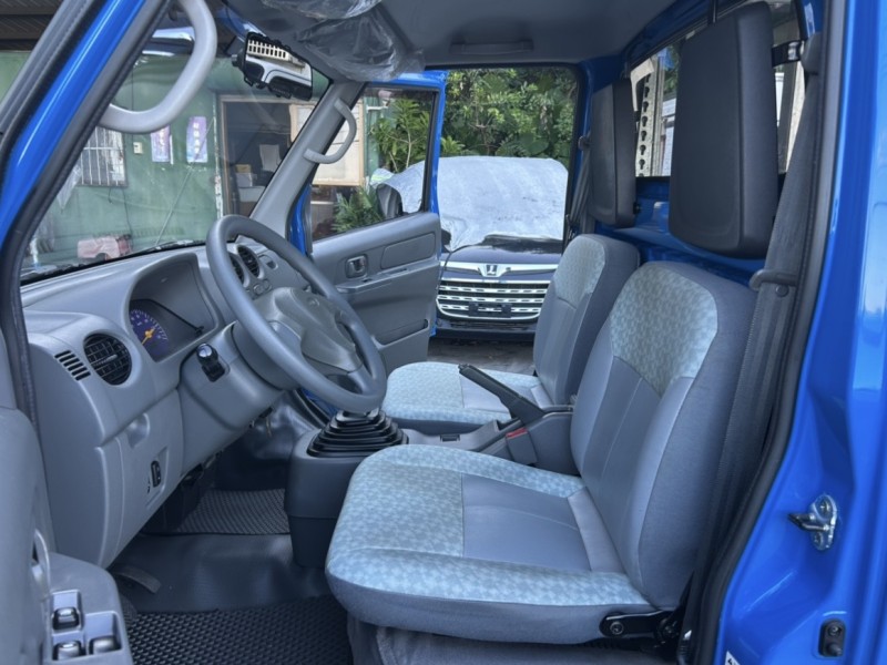 Mitsubishi  Veryca ~TACA優良車商~*(小林汽車)* 正2017年 僅跑6萬 MITSUBISHI VERYCA 三菱 菱利 1.3 貨車 藍色 白鐵床 三面帆 手排 | 新北市汽車商業同業公會｜TACA優良車商聯盟｜中古、二手車買車賣車公會認證保固